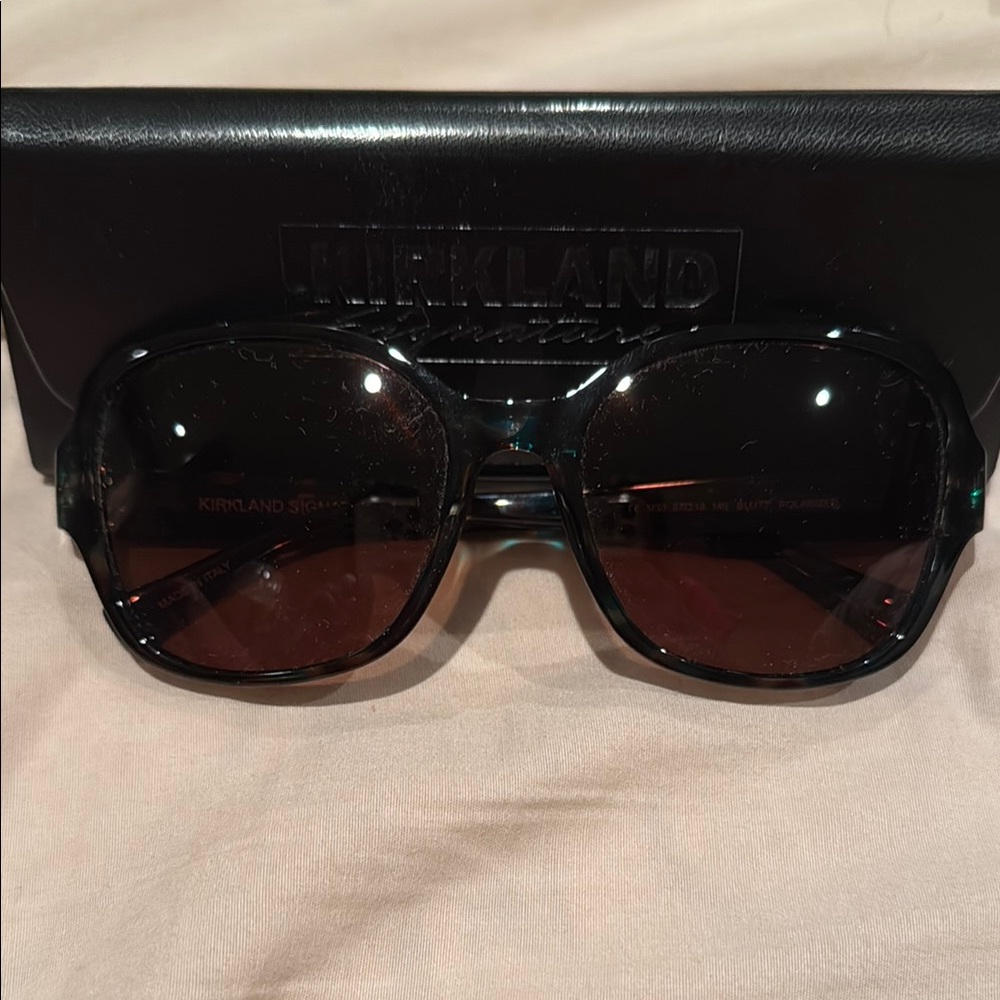 Kirkland Signature  Sunglasses